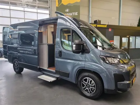 Pössl Summit Shine 600 (bj 2026, automaat)