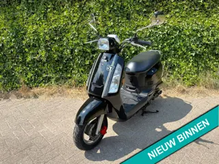 SYM Tonik 45 km Scooter BETAAL met in3
