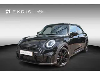 MINI 5-deurs 1.5 John Cooper Works | achteruitrijcamera | Adaptive Cruise Control | Panoramadak