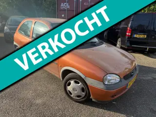 Opel Corsa 1.2i-16V Strada geinig voor weinig 99000 km nap