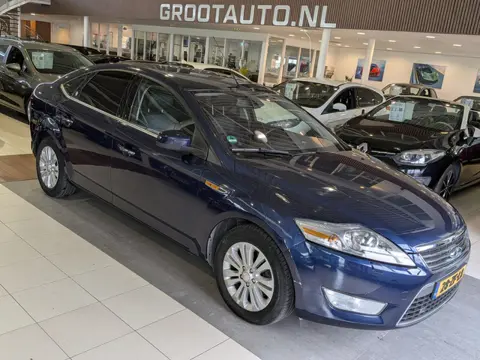 Ford Mondeo 2.3-16V Ghia Automaat Airco, Cruise Control, Trekhaak, Stuurbekrachtiging
