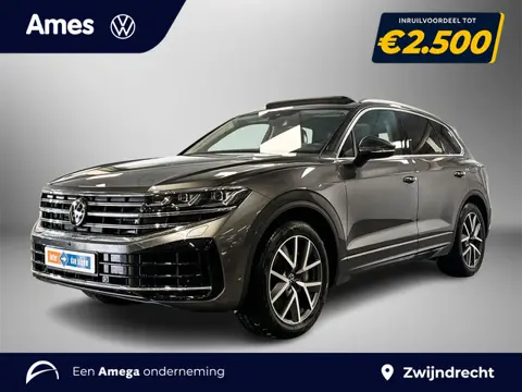 Volkswagen Touareg 3.0 381pk TSi eHybrid 4MOTION Elegance Luchtvering | Trekhaak zwenkbaar | Leder P