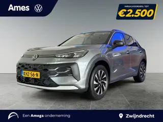 Volkswagen T-Roc 1.5 eTsi Life First Edition 116PK DSG | Trekhaak | Stuurverwarming | Zwart dak