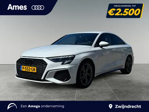 Audi A3 Limousine 30 110pk TFSI S edition Parkeerhulp achter | Cruise control | 	MMI navigatie plus 