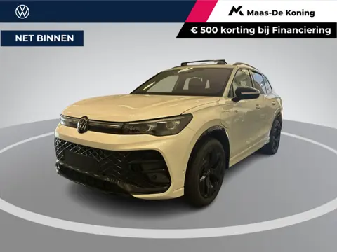 Volkswagen Tiguan 1.5 eHybrid 272pk DSG R-Line Edition · Panoramadak · Harman Kardon · Wegklapbare T