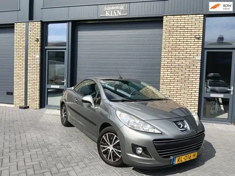 Peugeot 207 CC 1.6 VTi. Cabriolet
