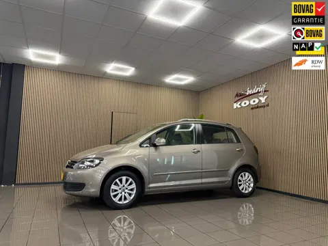 Volkswagen Golf Plus 1.2 TSI Comfortline * Automaat / Trekhaak / Parkeersensoren / Navigatie / NL Au