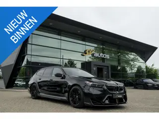 BMW M5 Touring V8 727pk Hybrid Panoramadak Keramisch Full carbon pack *BTW* NLauto VOL VOL VOL!!!