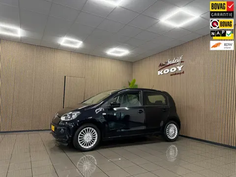 Volkswagen Up! 1.0 high up! BlueMotion * 66.808 km + NAP / Navigatie / Bluetooth / LM Velgen / NL Au