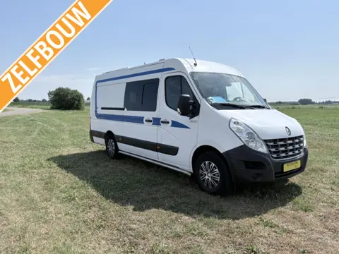 Renault Master  640