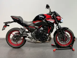 Kawasaki Z650 (bj 2024)