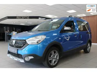 Dacia DOKKER 1.6 SCe | Airco | Cruise Control | Navi | Parkeersensoren & Camera |Stoelverwarming