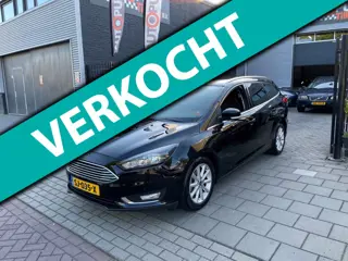 Ford Focus Wagon 1.0 Titanium 1e Eigenaar! Trekhaak Airco PDC NAP APK
