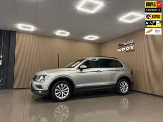 Volkswagen Tiguan 1.4 TSI ACT Comfortline * Automaat / Carplay / Trekhaak / Camera / NL Auto *