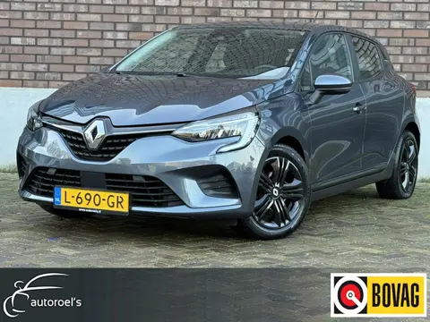 Renault Clio 1.0 TCe / Navigatie / Apple CarPlay - Android / 1e Eigenaar / ALL-Season banden / Cruis