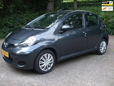 Toyota Aygo 1.0-12V Comfort Navigator airco 173 dkm NAP 5 drs antraciet grijs NL auto