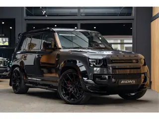 Land Rover Defender Urban Automotive 110 X-Dynamic SE Pano Koelbox Red Accents 2.0 P300e 110 X-Dynam