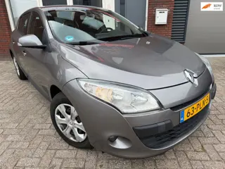 Renault Mégane 1.6 Expression / Navi / Airco / Cruise / 5DRS / NAP