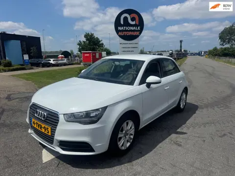 Audi A1 Sportback 2014 * 1.4 TFSI CoD 109g. Attraction * AUTOMAAT * EXPORT & HANDEL