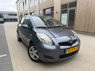Toyota Yaris 1.3 VVTi 5D Aspiration Airco Facelift Dealer onderhouden!