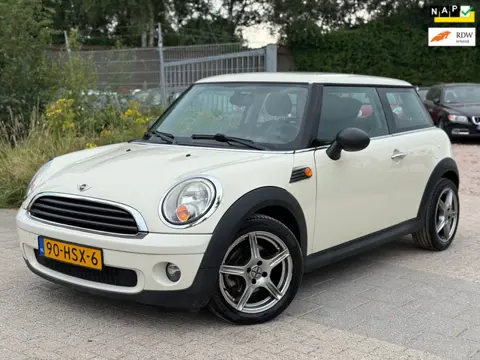 Mini 3-Deurs 1.4 One Airco Elekpakket Laag KM NAP