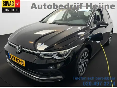 Volkswagen Golf 1.4 eHybrid 204PK PHEV DSG STYLE CAMERA/CARPLAY/SFEERVERL.