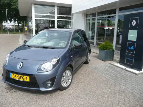 Renault Twingo 1.2-16V Initiale CRUISE CONTROLE/ CLIMATE CONTROLE/ LEDEREN INTERIEUR/ ETC.. DEALER O
