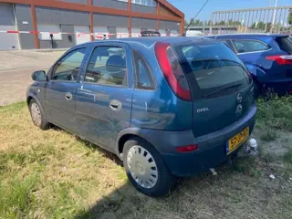 Opel Corsa 1.2-16V Comfort