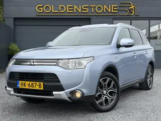 Mitsubishi Outlander 2.0 PHEV Executive Edition Trekhaak,Schuifdak,Leder,Stoelverw-Koeling,Camera,Na