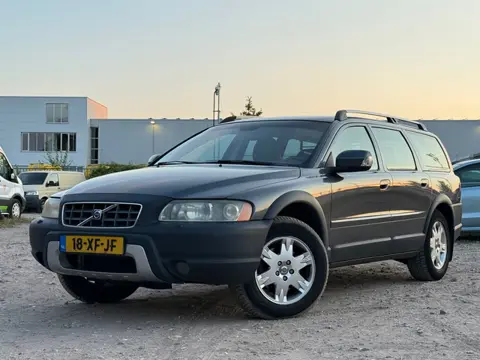 Volvo XC70 2.4 D5 4X4 AWD CROSSCOUNTRY/ AUTOMAAT/ XENON