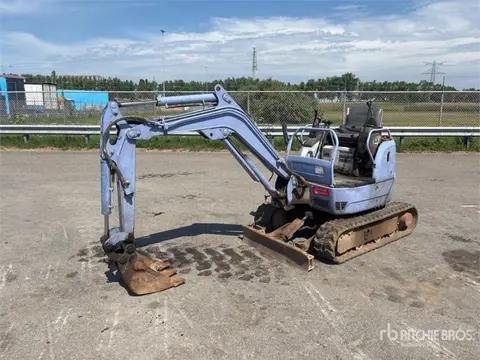 Yanmar ViO15-2A (bj 2008)