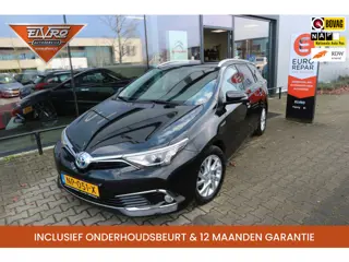 Toyota Auris Touring Sports 1.8 Hybrid Lease pro NAVI CAMERA CRUISE CLIMA PANORAMADAK RIJKLAARPRIJS!
