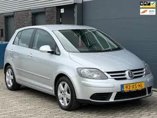 Volkswagen Golf Plus 1.6 FSI Optive 3 AIRCO CRUISE TREKHAAK APK
