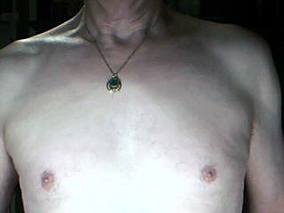 Zoek serieuze vriendschap, gezelschap en meer.