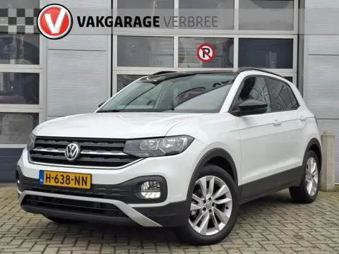 Volkswagen T-Cross 1.0 TSI Style | Navigatie | LM Velgen 17" | Voorstoelen Verwarmd | Cruise Control