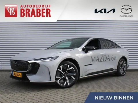 Mazda 6e Takumi Long Range 80 kWh | Stuur-/stoelverwarming + ventilatie | 360 camera | Pano dak | Zw