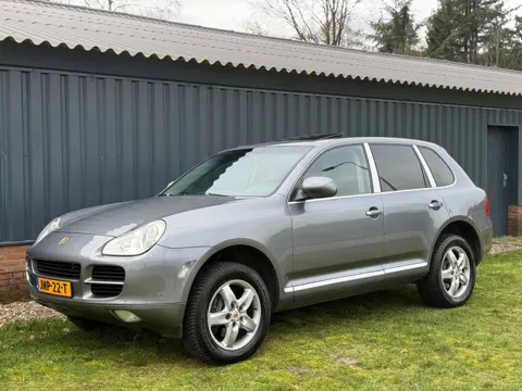 Porsche CAYENNE 3.2