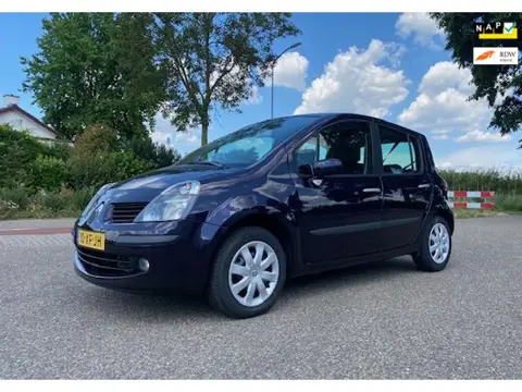 Renault Modus 1.4-16V Exception