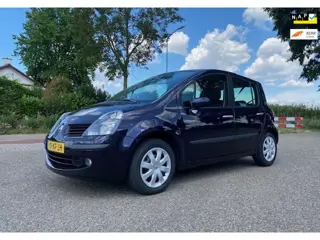 Renault Modus 1.4-16V Exception