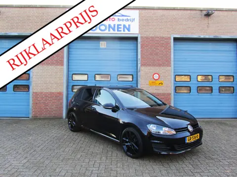 Volkswagen Golf 1.2 TSI Trendline|5 deurs|boordcomputer|airco|isofix|licht metalen zwarte velgen|nav