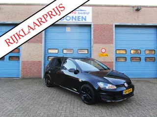 Volkswagen Golf 1.2 TSI Trendline|5 deurs|boordcomputer|airco|isofix|licht metalen zwarte velgen|nav