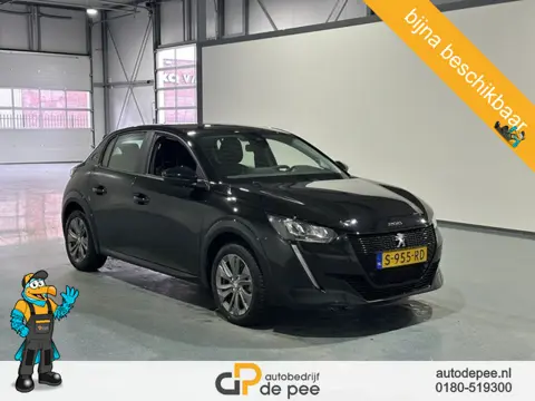 Peugeot e-208 EV Active Pack 50 kWh GARANTIE/CARPLAY/CLIMA/CRUISE/NAVI/LICHTMETAAL rijklaarprijs!