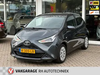Toyota Aygo 1.0 VVT-i x-play Automaat, NAP, 1e eignr
