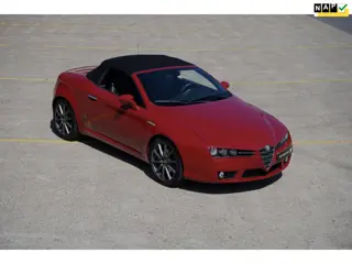 Alfa Romeo Spider 2.2 JTS Exclusive Poltrona Frau