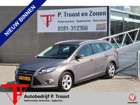 Ford FOCUS Wagon 1.0 EcoBoost Titanium Nederlandse auto! * meeneemprijs * Cruise control/Bluetooth/P