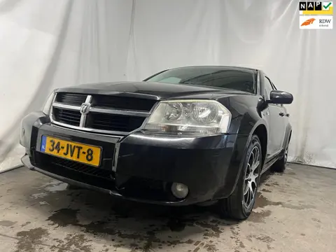Dodge Avenger 2.0 SE - Motor Schade