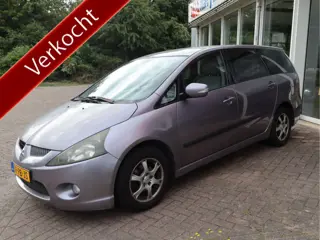 Mitsubishi Grandis 2.4-16V Intense 6p. AUTOMAAT! (bj 2004)