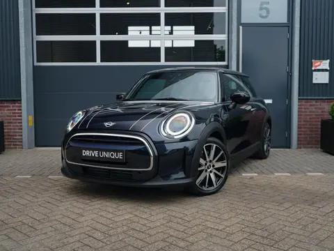 MINI Cooper 1.5 Classic