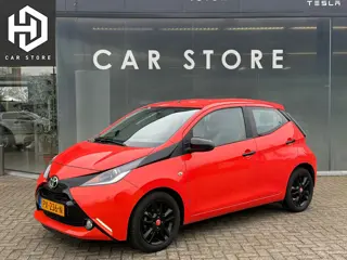 Toyota Aygo 1.0 VVT-i x-cite Carplay|Camera|Dealer Onderhouden