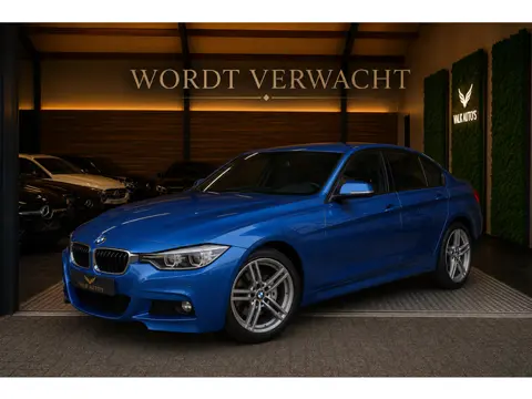 BMW 3-serie 330e M-Sport High Executive - Adaptive Cruise - 360 Camera - Verwarmd Stuurwiel - Dodeho